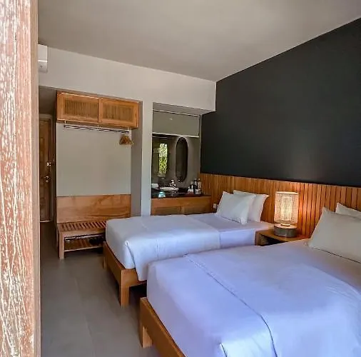 Hotel Umadewi Surf & Retreat 4*