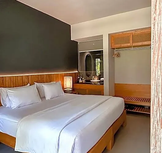 Umadewi Surf & Retreat 4*