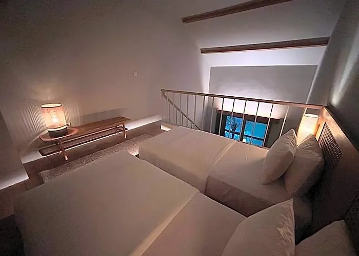 ホテル Umadewi Surf & Retreat 4*