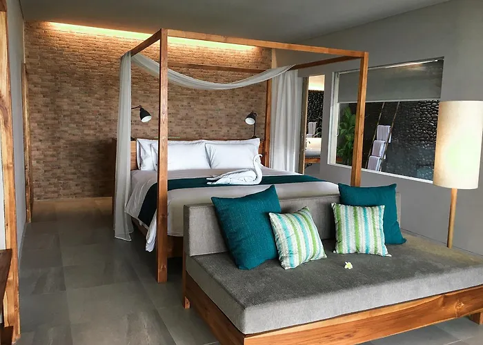Umadewi Surf & Retreat ホテル プルカン