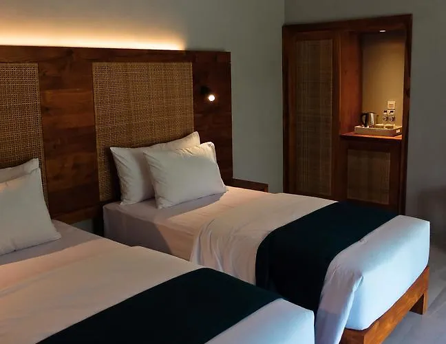 Umadewi Surf & Retreat ホテル